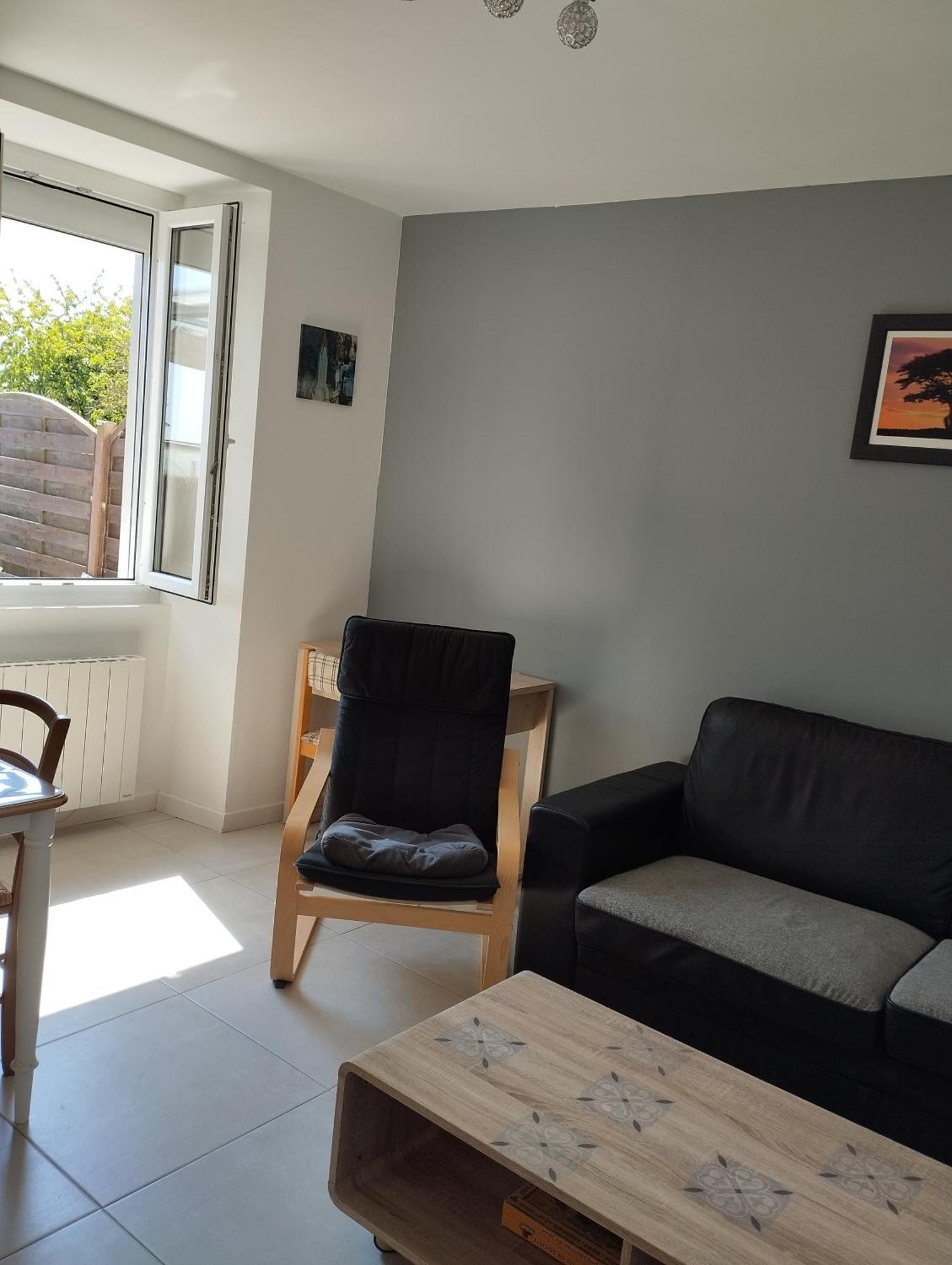 La Hutiere Pres D'ancenis Holiday home Lire